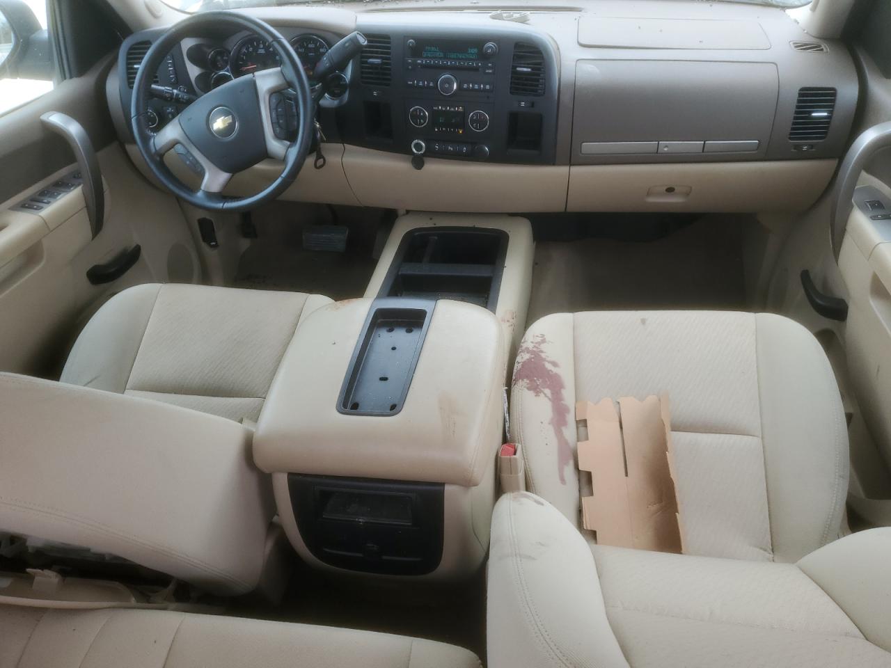 2013 Chevrolet Silverado - Image 8