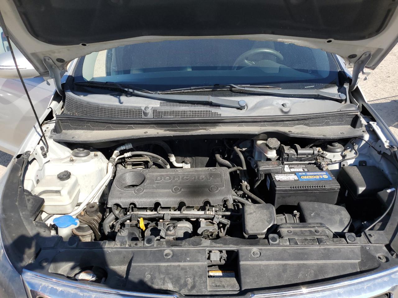 2011 Kia Sportage - Image 11