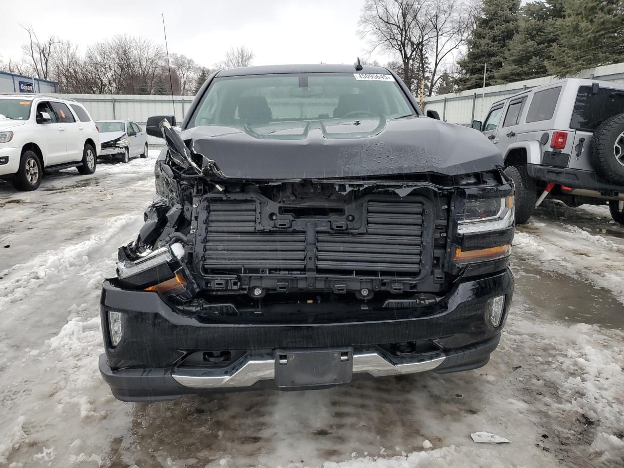 2019 Chevrolet Silverado - Image 5