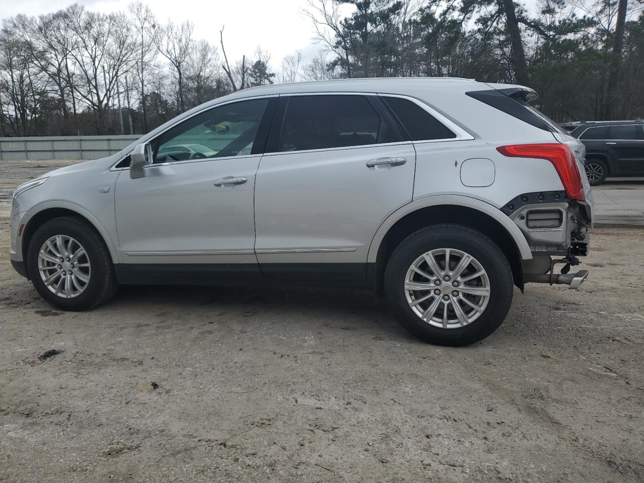 2018 Cadillac XT5 - Image 2
