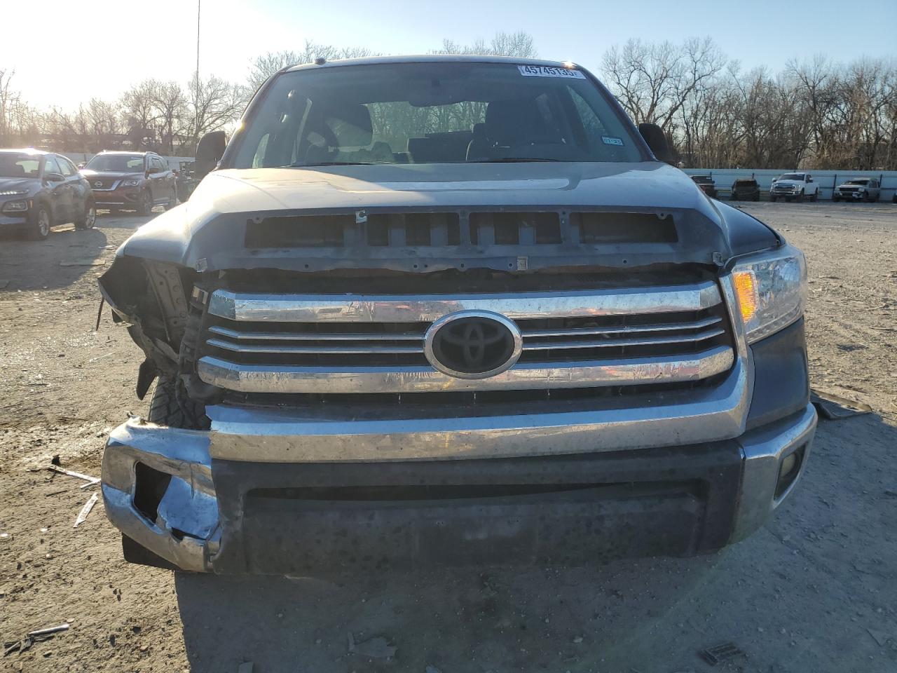 2017 Toyota Tundra - Image 5
