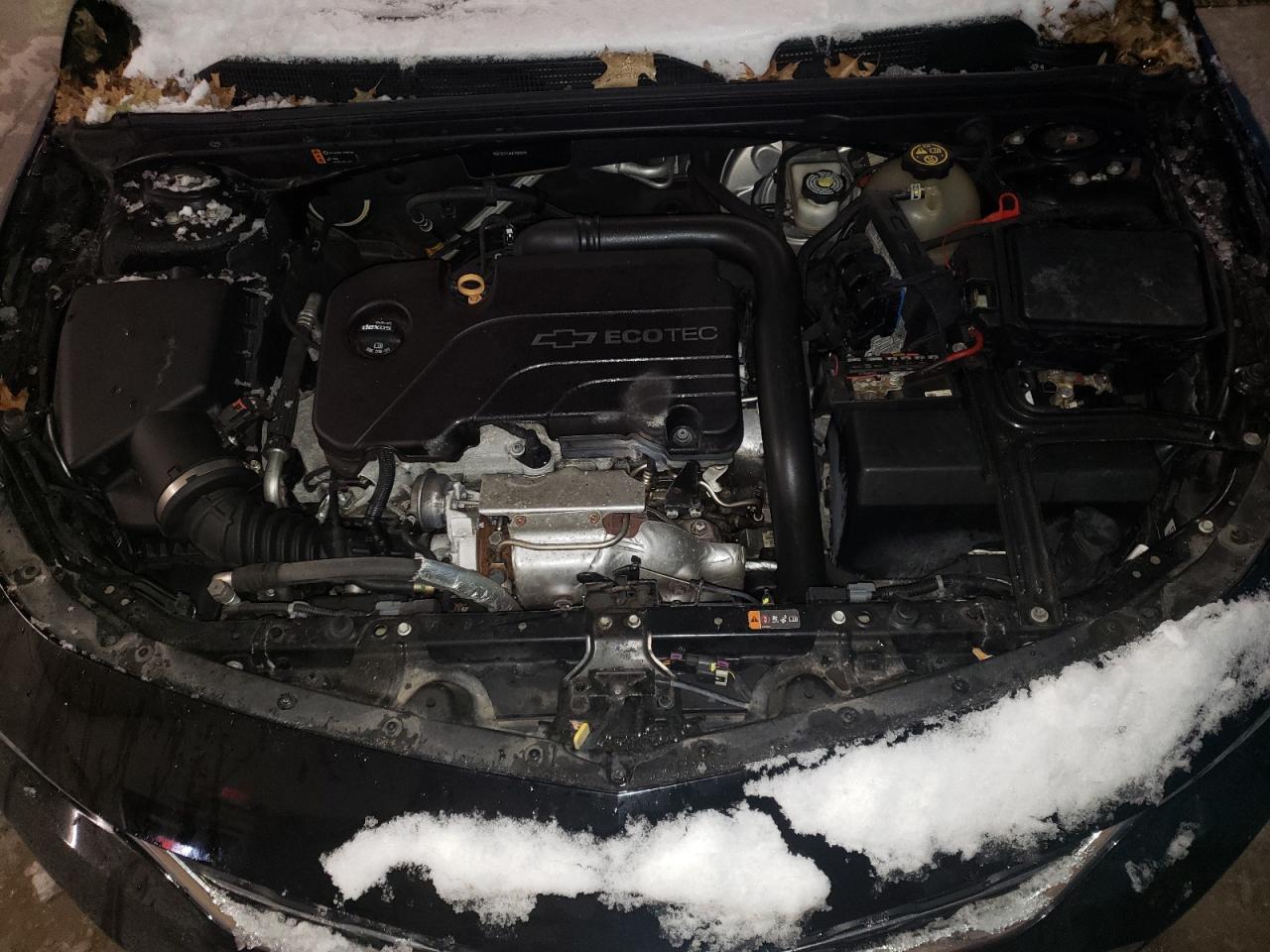 2017 Chevrolet Malibu - Image 11