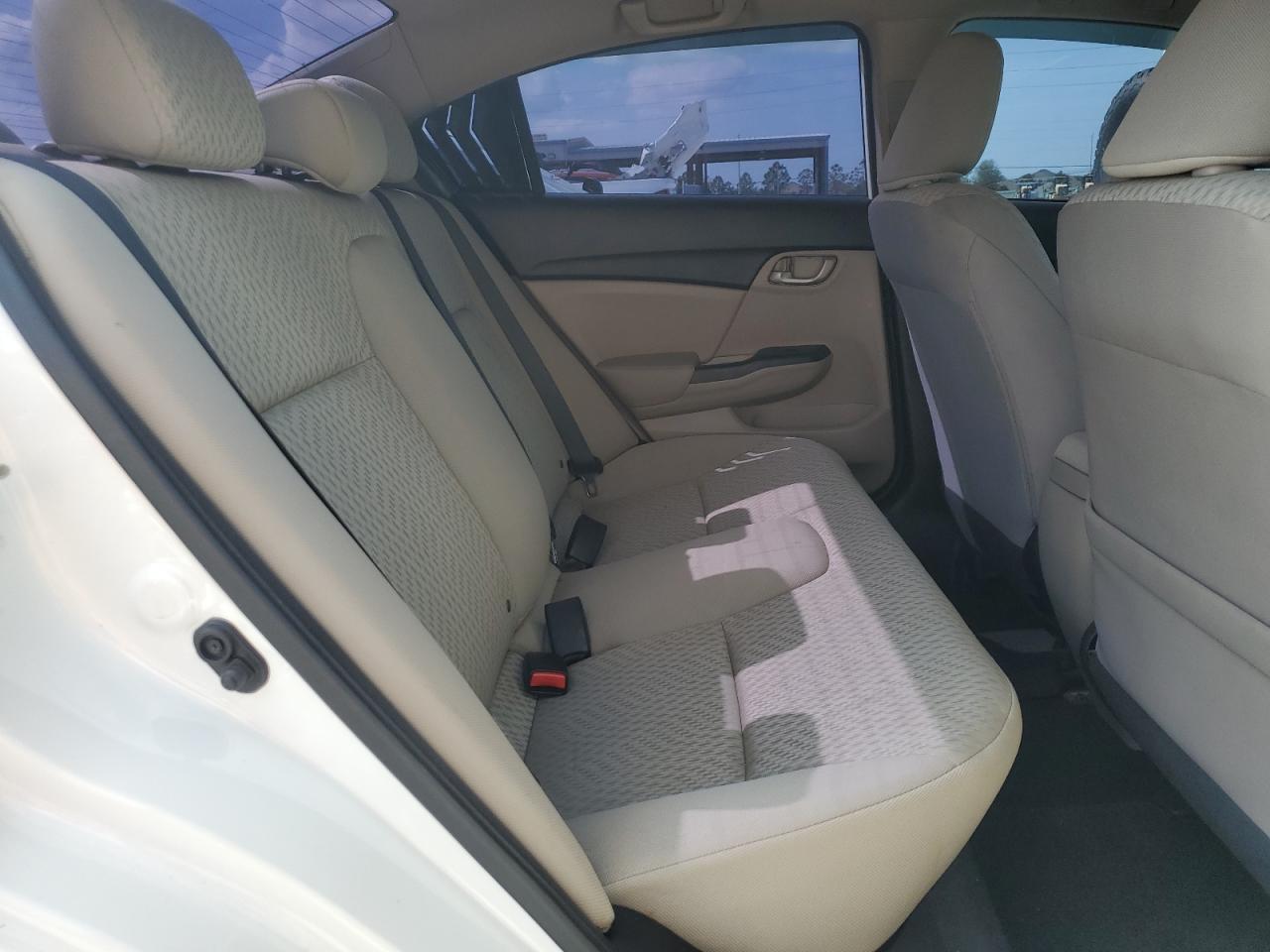 2015 Honda Civic - Image 11