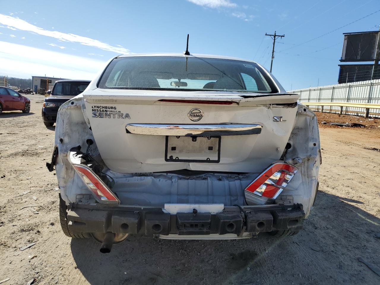 2012 Nissan Sentra - Image 6
