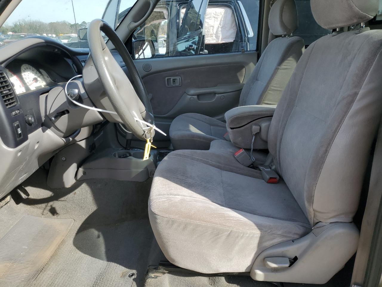 2001 Toyota Tacoma - Image 7