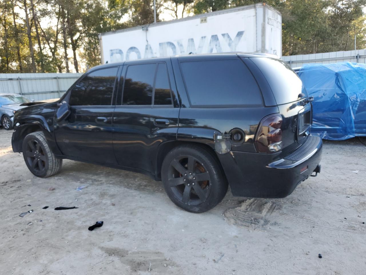2006 Chevrolet TrailBlazer - Image 2