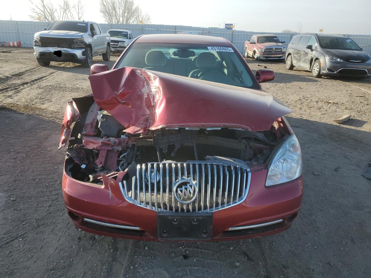 2011 Buick Lucerne - Image 5