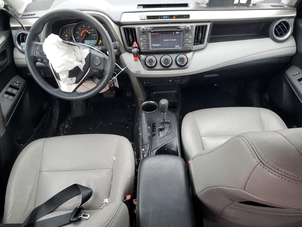 2015 Toyota RAV 4 - Image 8
