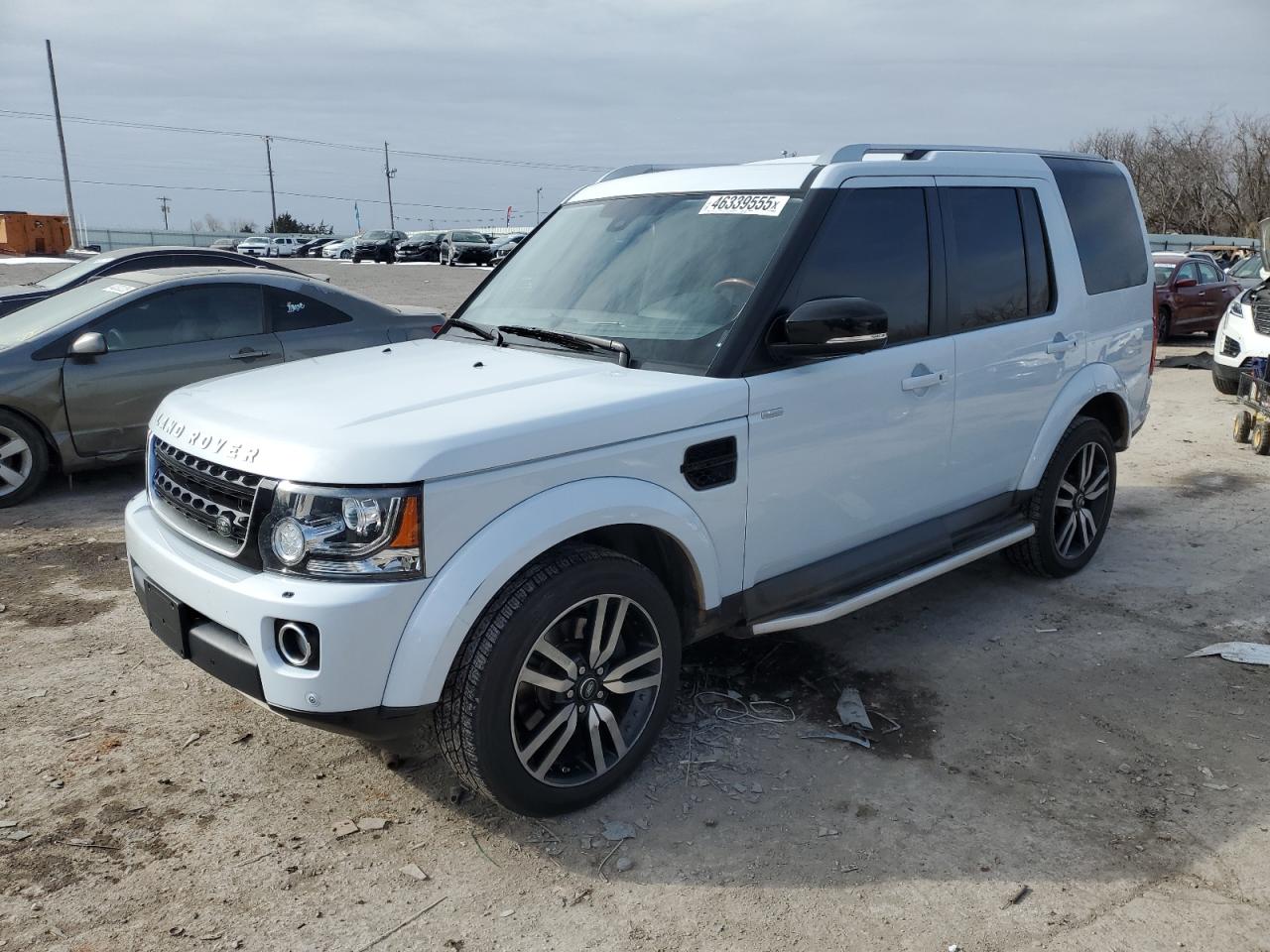 2016 Land Rover LR4 - Image 1