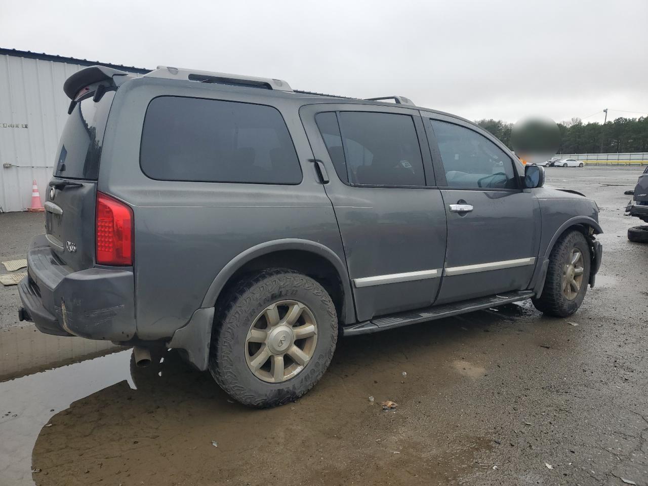 2005 Infiniti QX56 - Image 3