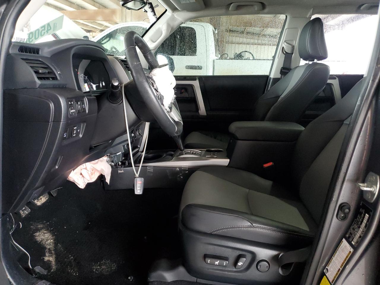 2022 Toyota 4Runner - Image 7