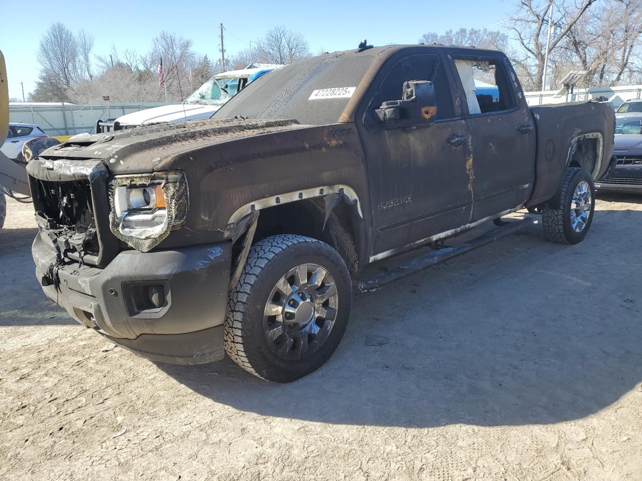 2018 Gmc Sierra K2500 Slt for Sale in Wichita, KS - Burn