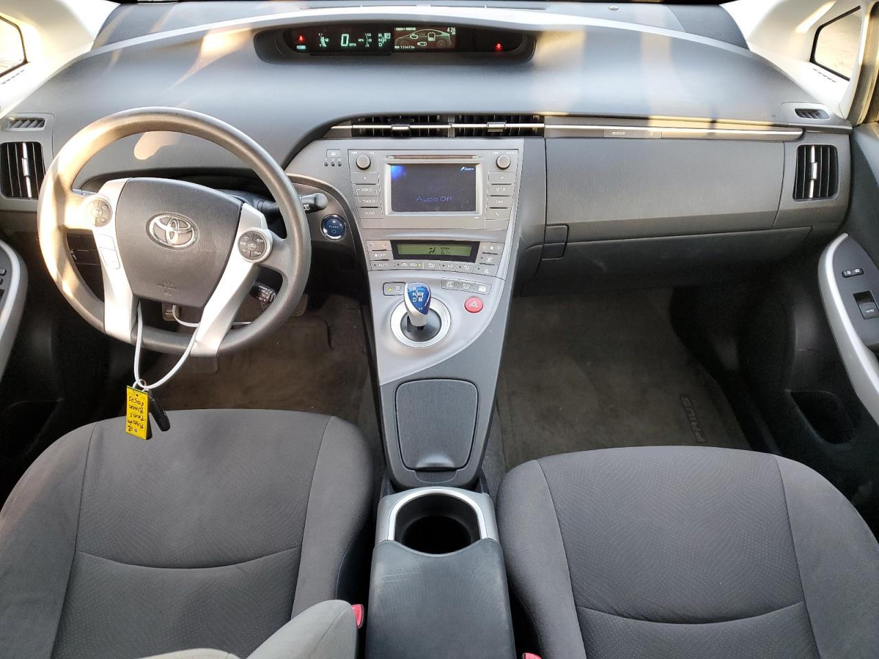 2012 Toyota Prius - Image 8