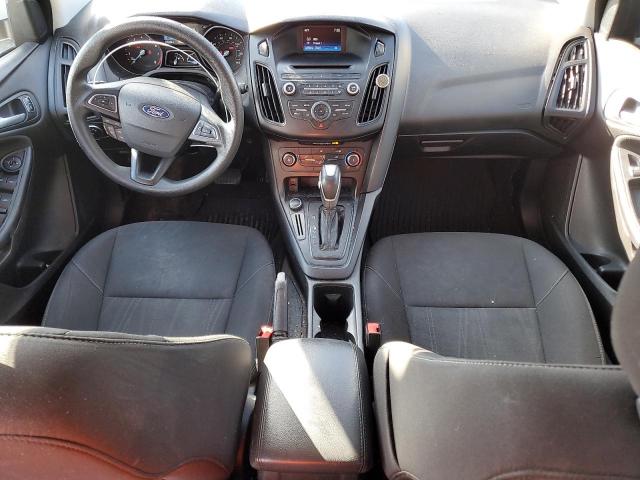 Hatchbacks FORD FOCUS 2016 Biały