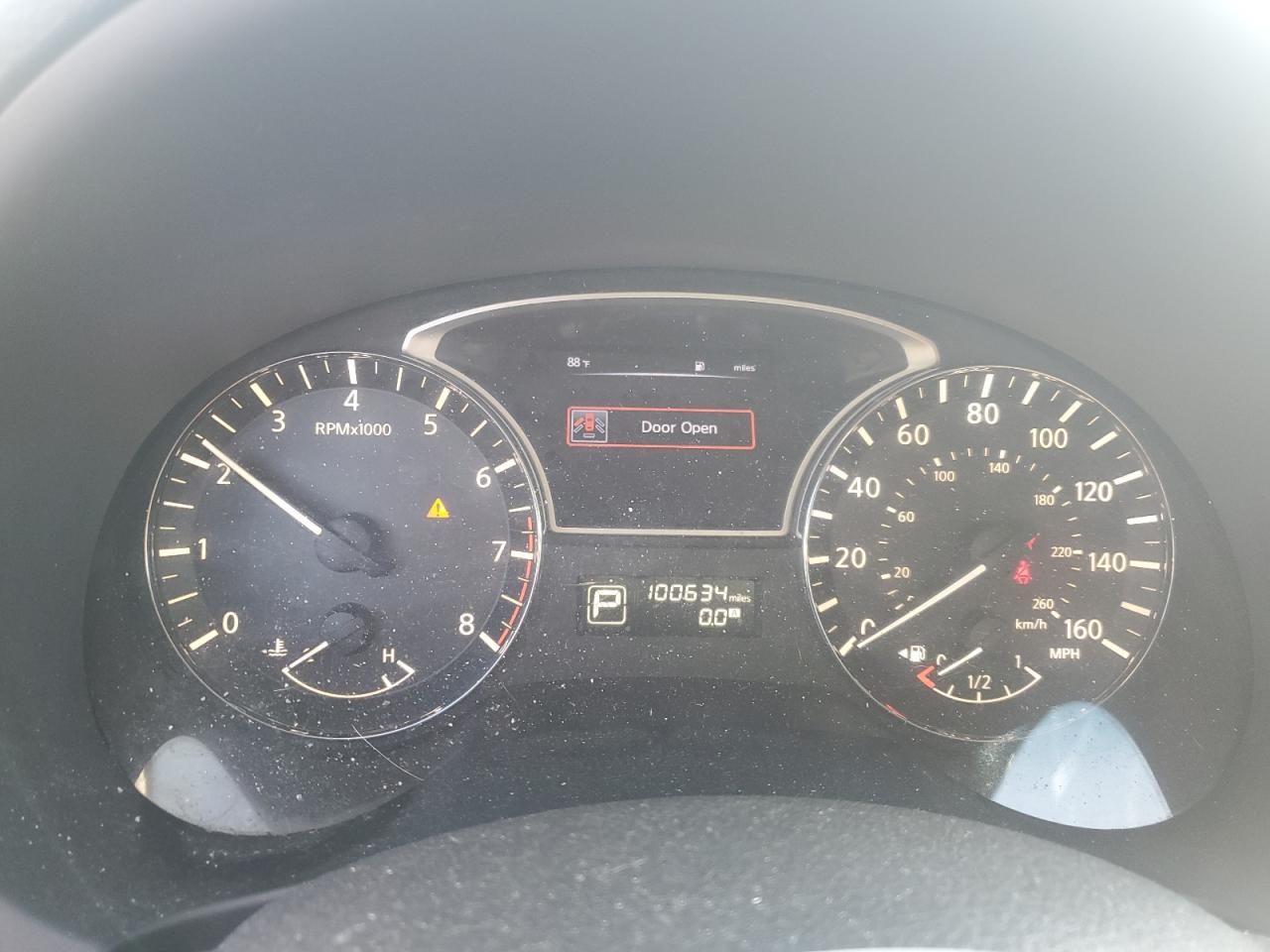 2015 Nissan Altima - Image 9