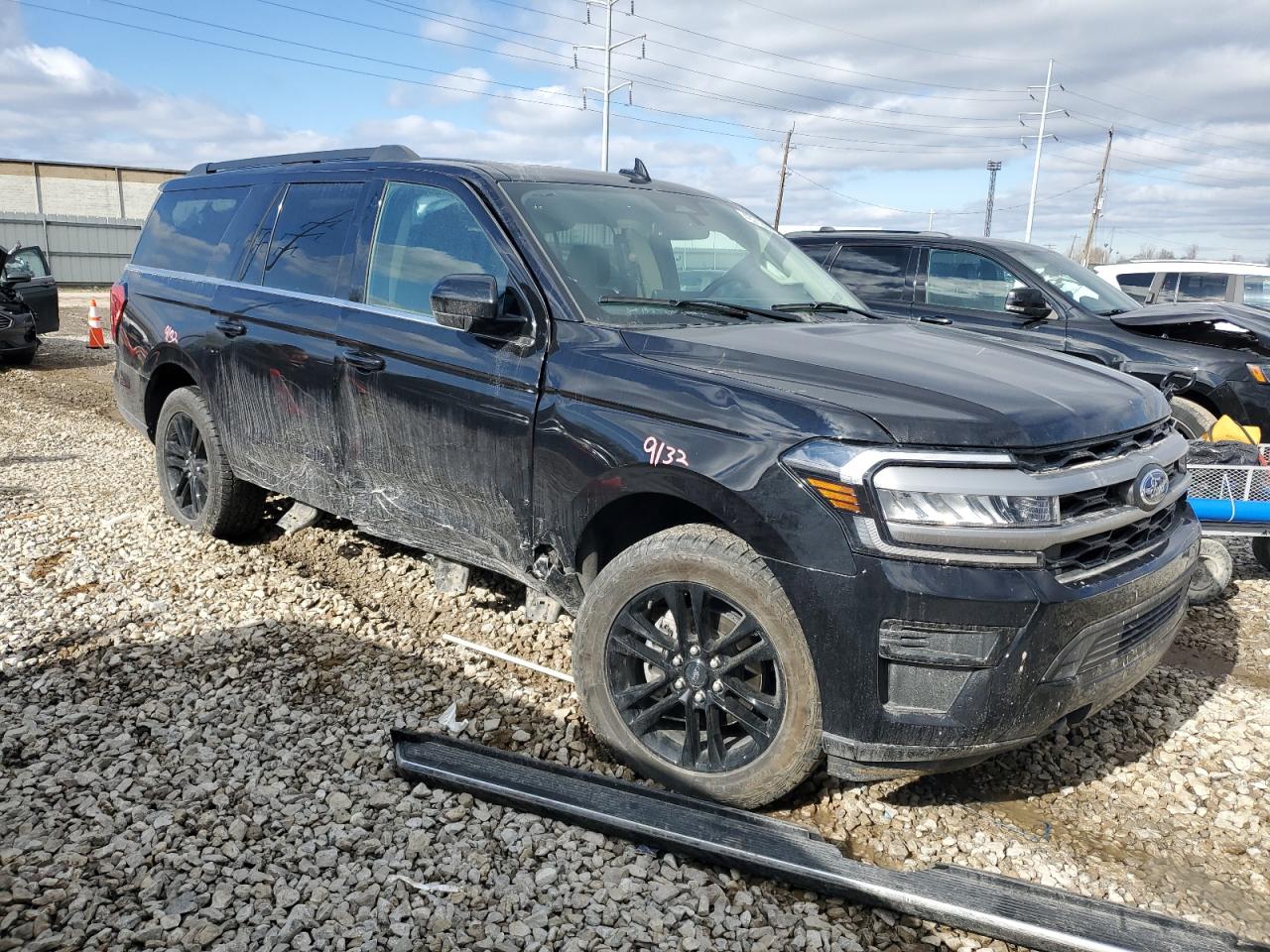 2023 Ford Expedition - Image 4