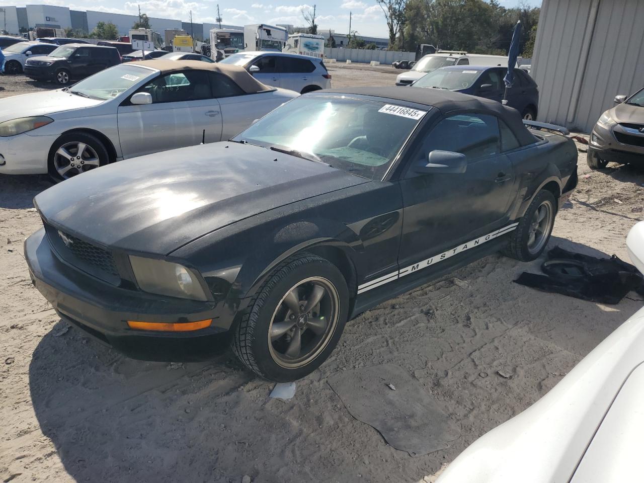 2005 Ford Mustang - Image 1