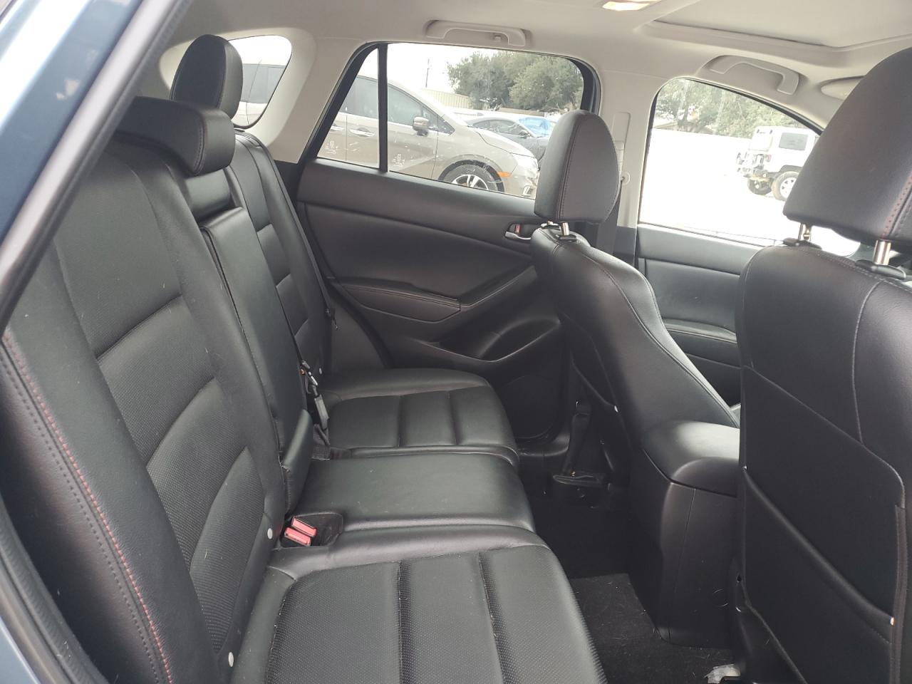 2015 Mazda CX-5 - Image 12