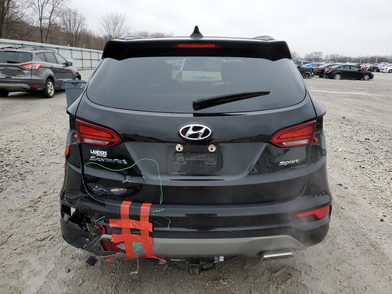 2018 Hyundai Santa Fe - Image 6
