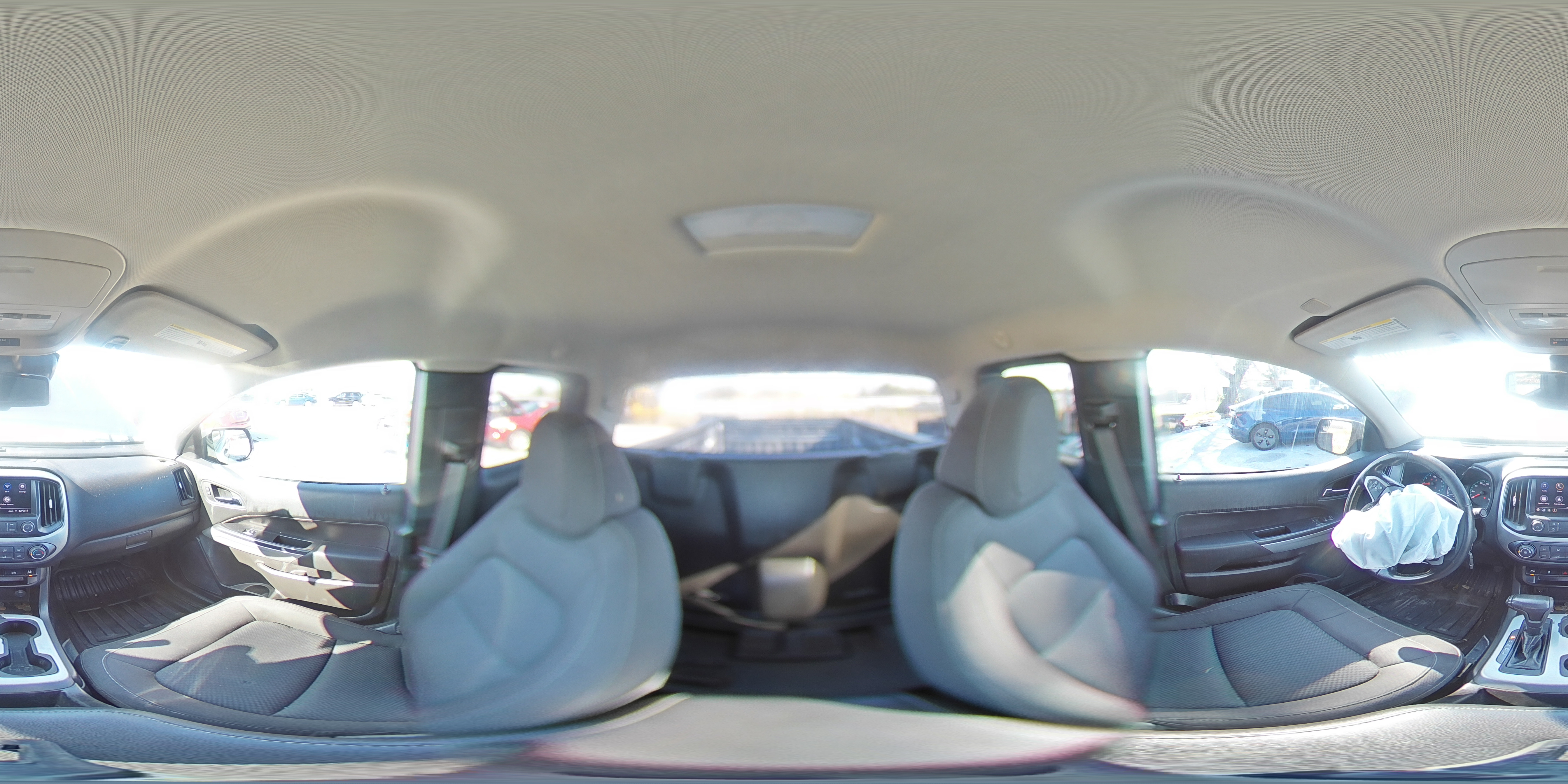 2021 Chevrolet Colorado - Image 12