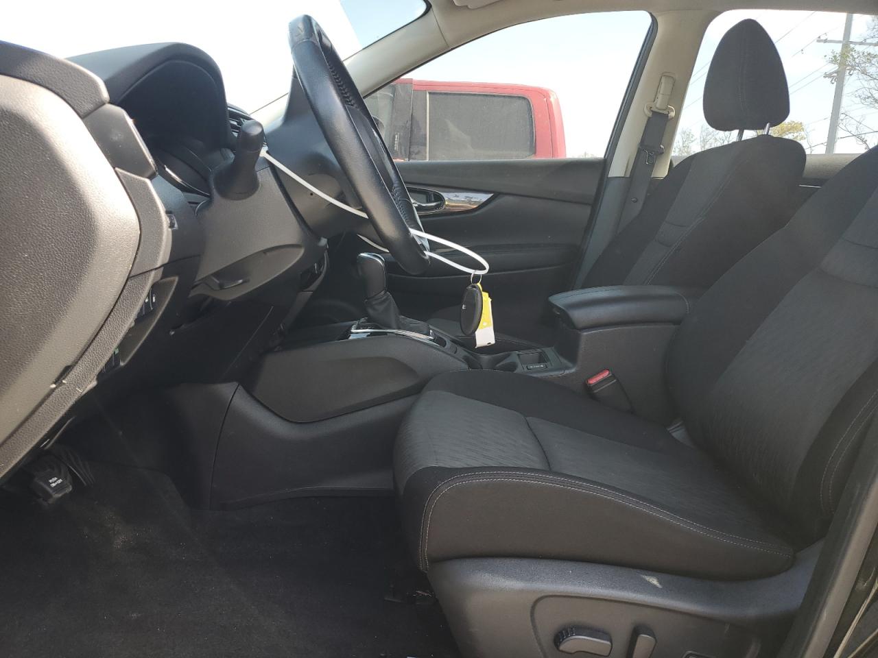 2020 Nissan Rogue - Image 7