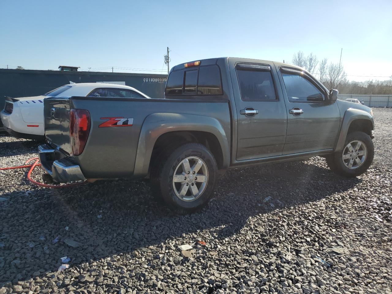 2011 Chevrolet Colorado - Image 3