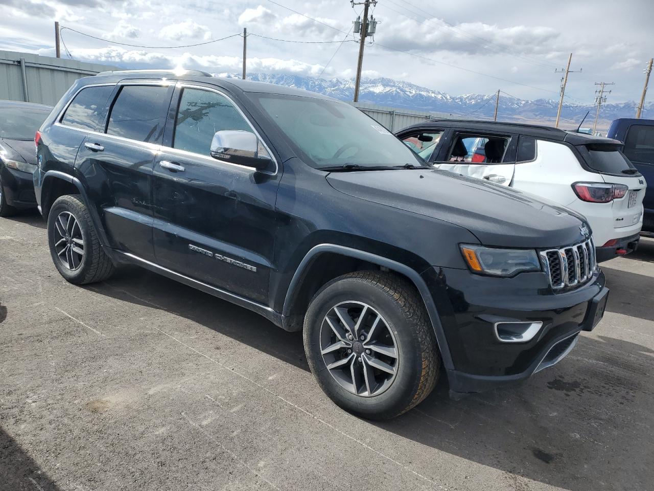 2019 Jeep Grand Cherokee - Image 4
