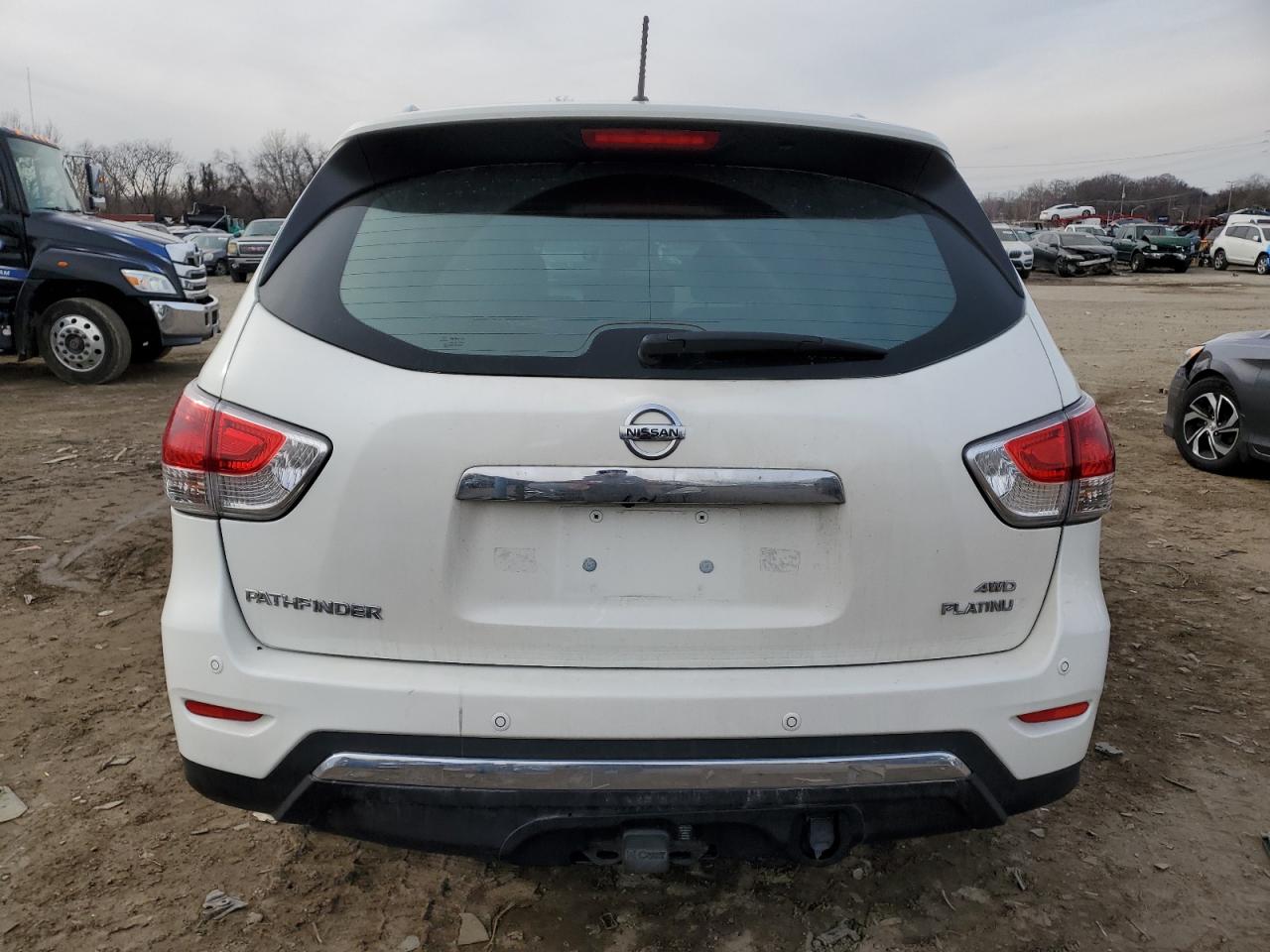 2014 Nissan Pathfinder S VIN: 5N1AR2MM1EC665011 Lot: 44060355