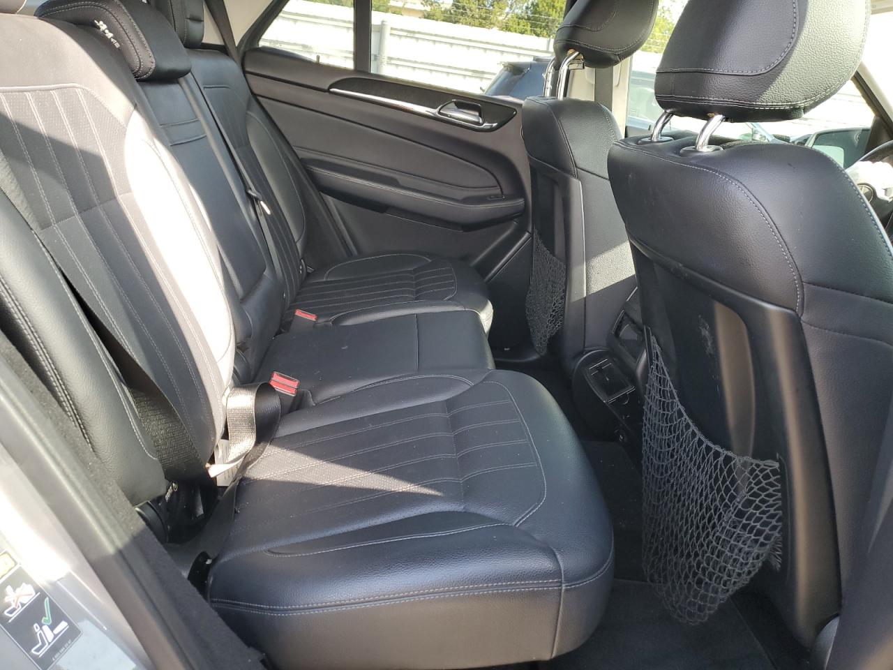 2016 Mercedes-Benz GLE - Image 11