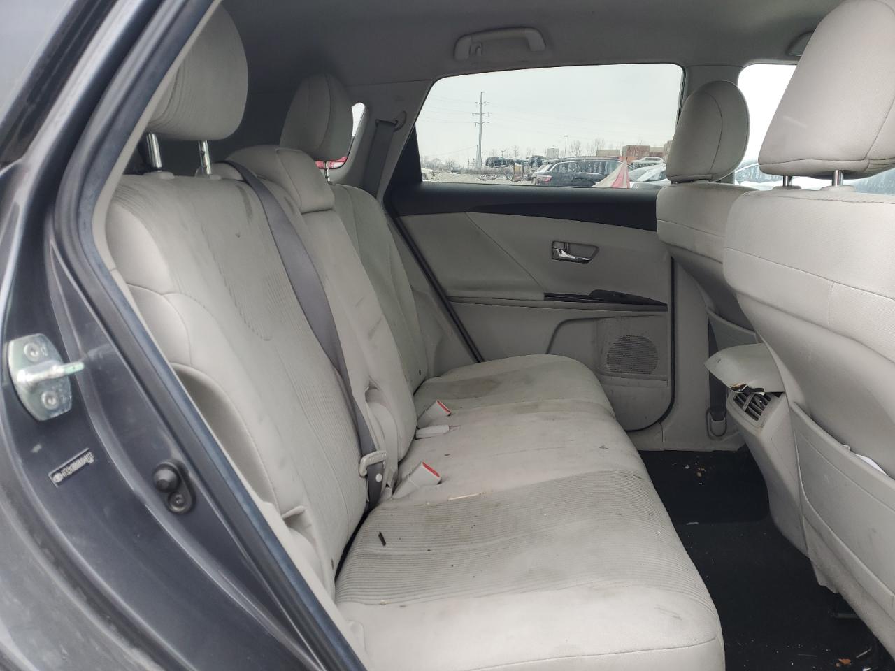 2011 Toyota Venza - Image 11