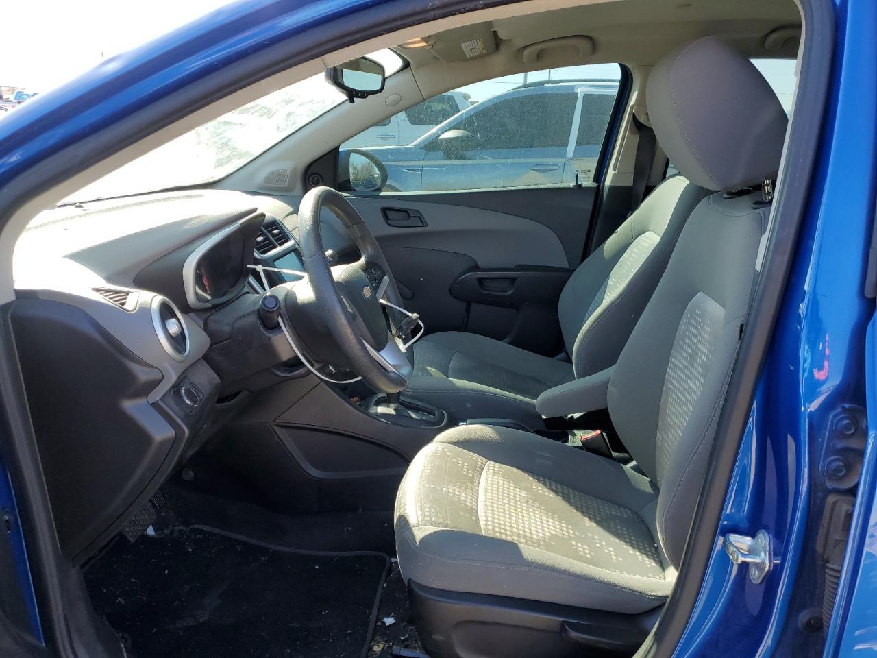 2017 Chevrolet Sonic - Image 7