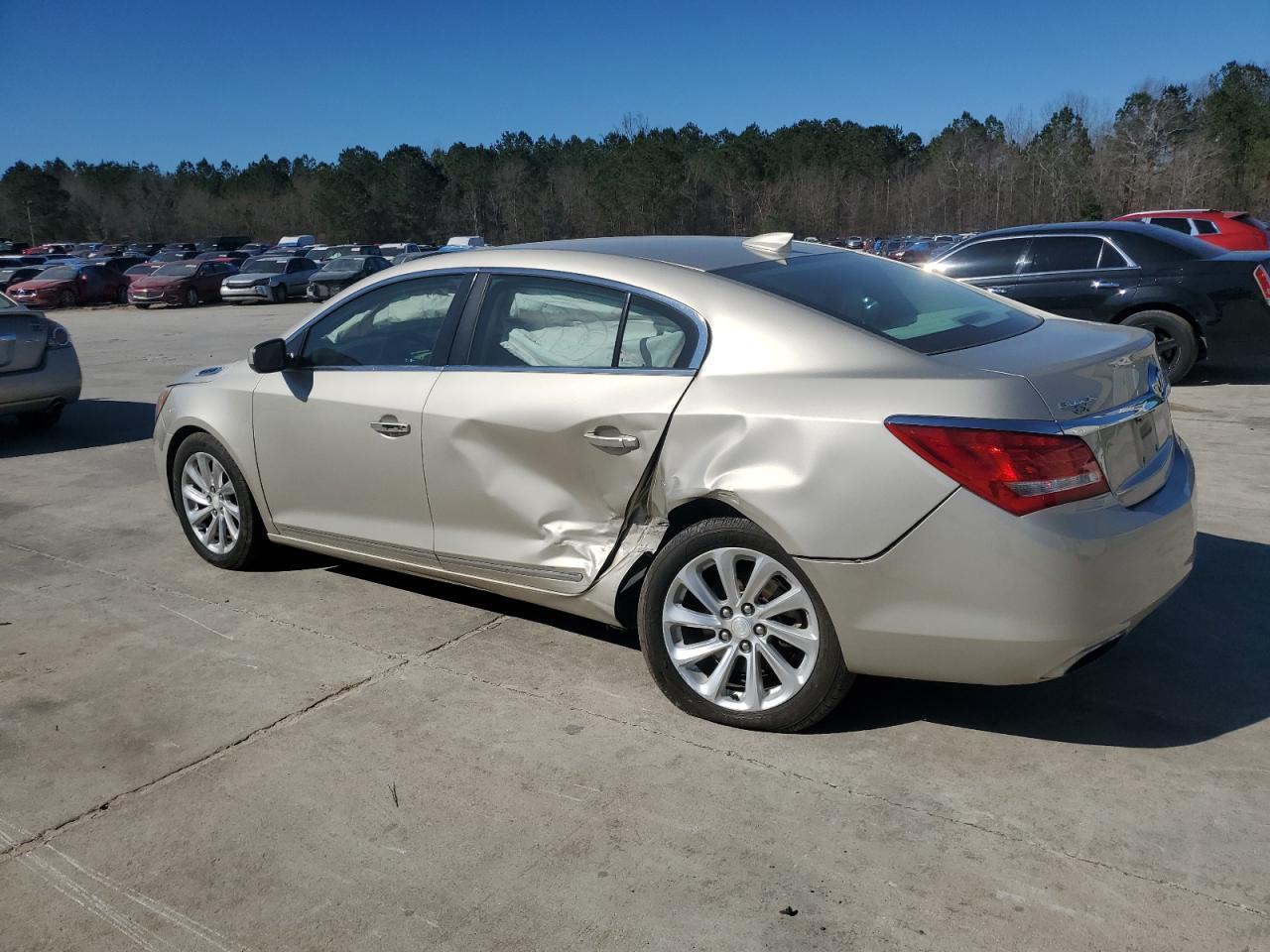 2016 Buick LaCrosse - Image 2