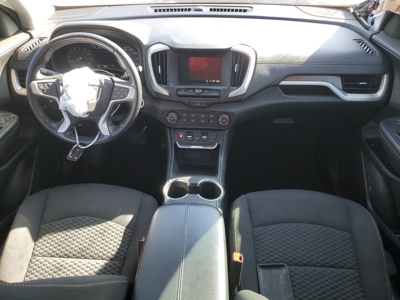 2018 GMC Terrain - Image 8