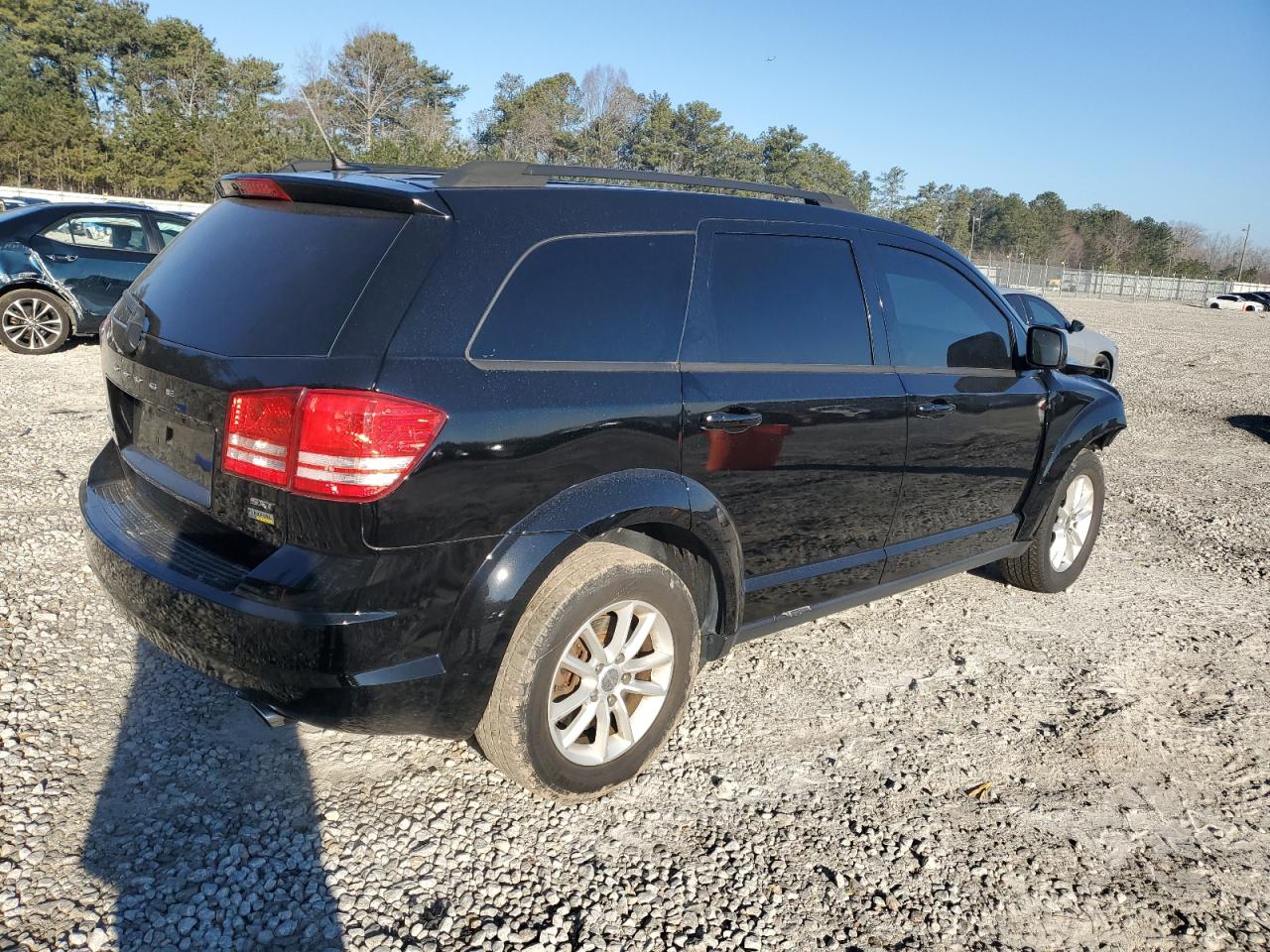 2016 Dodge Journey - Image 3