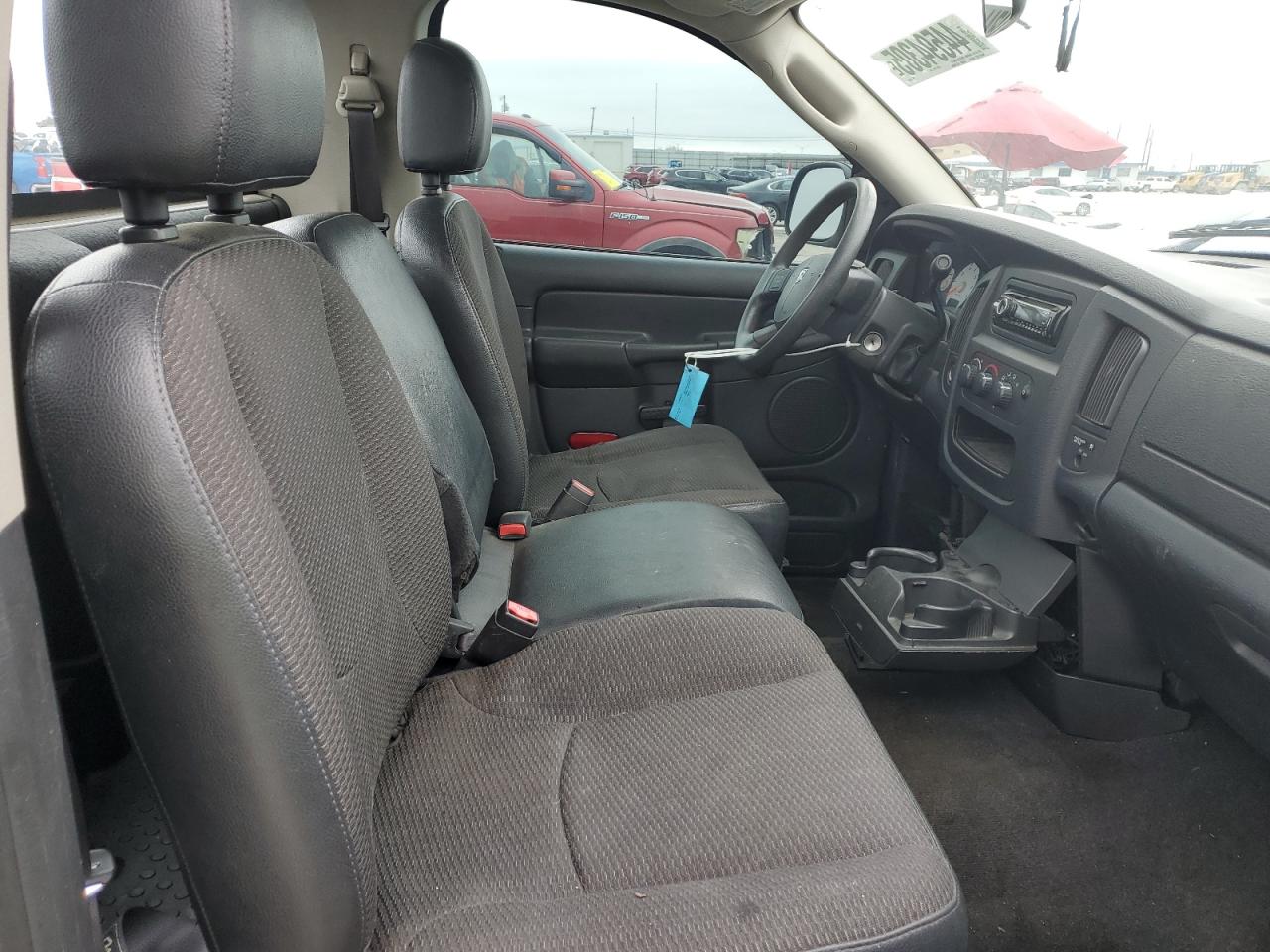 2005 Dodge RAM - Image 10
