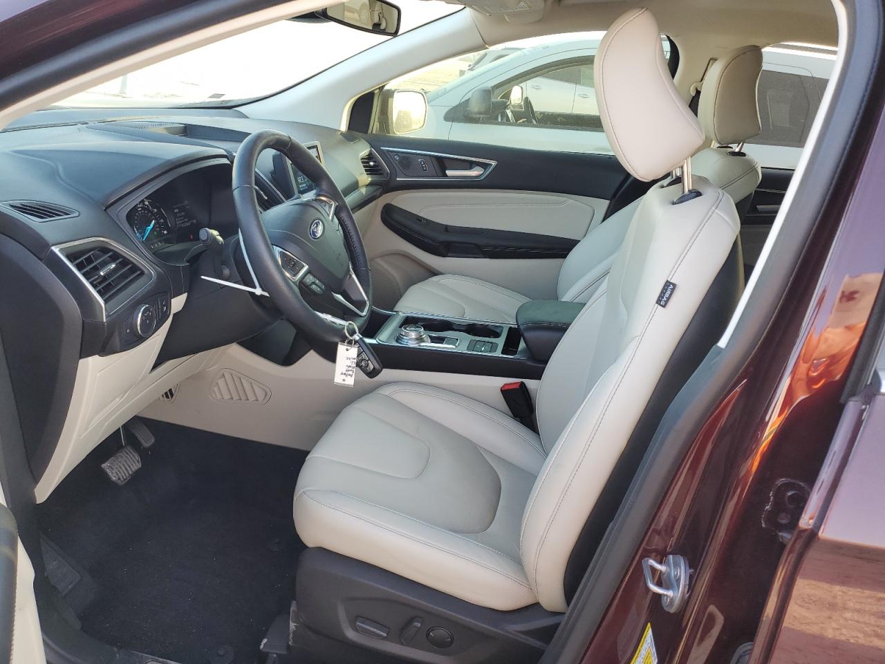 2022 Ford Edge - Image 7