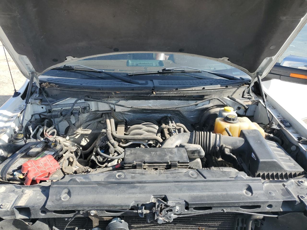 2014 Ford F-150 - Image 13
