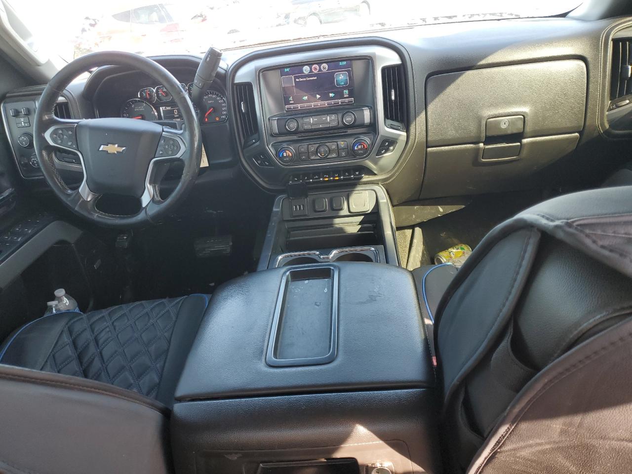 2015 Chevrolet Silverado - Image 8