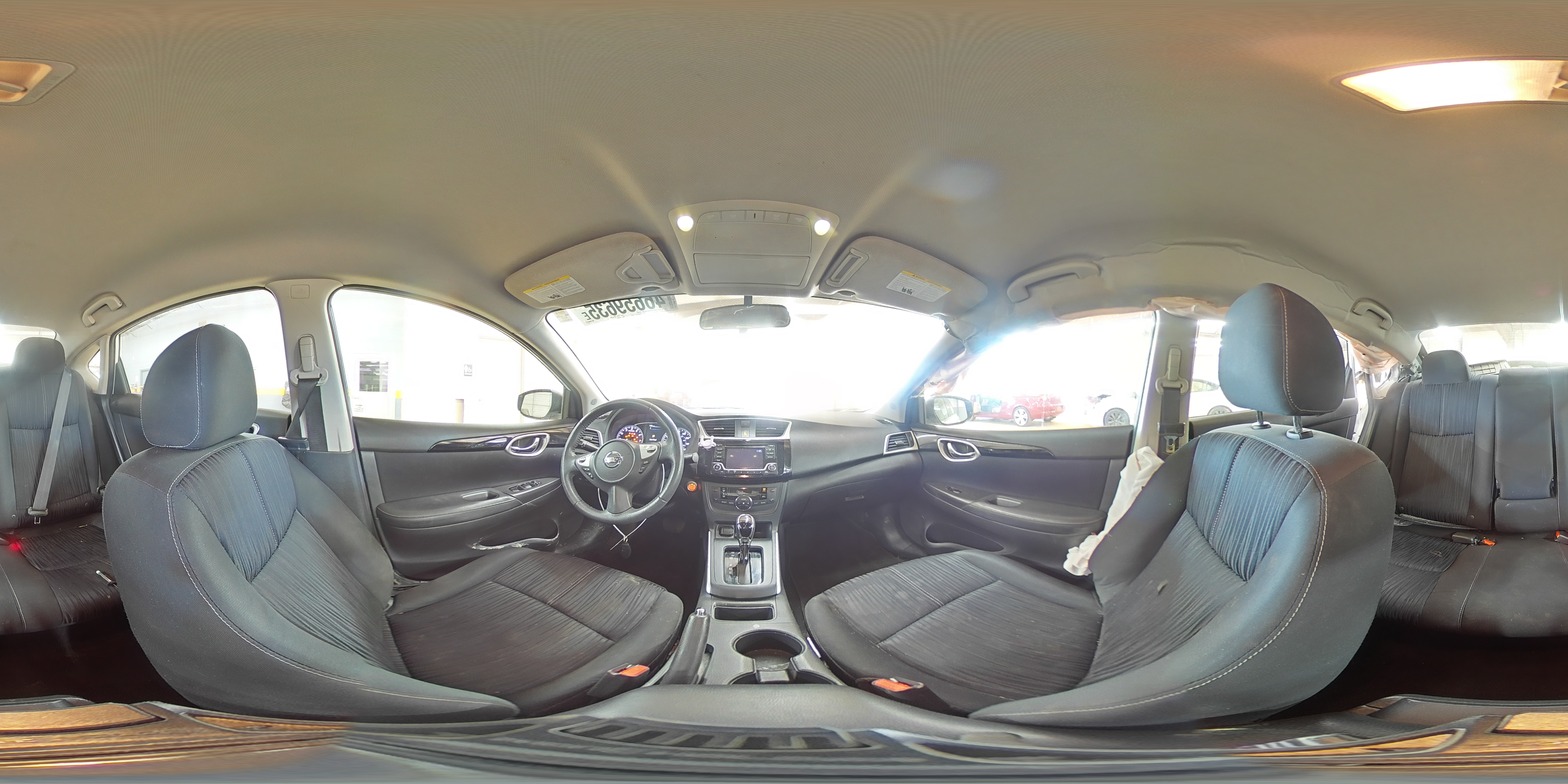 2018 Nissan Sentra - Image 13