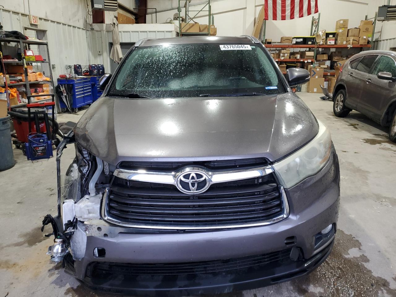 2016 Toyota Highlander - Image 5