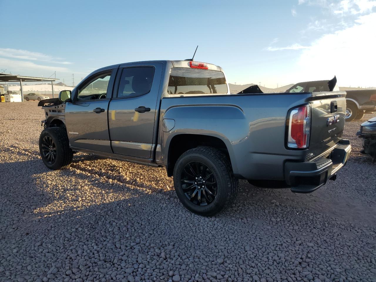 2021 GMC Canyon - Image 2