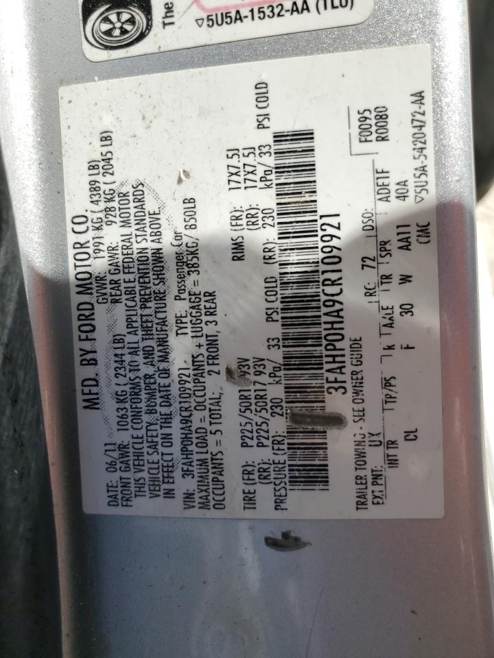 2012 Ford Fusion - Image 12
