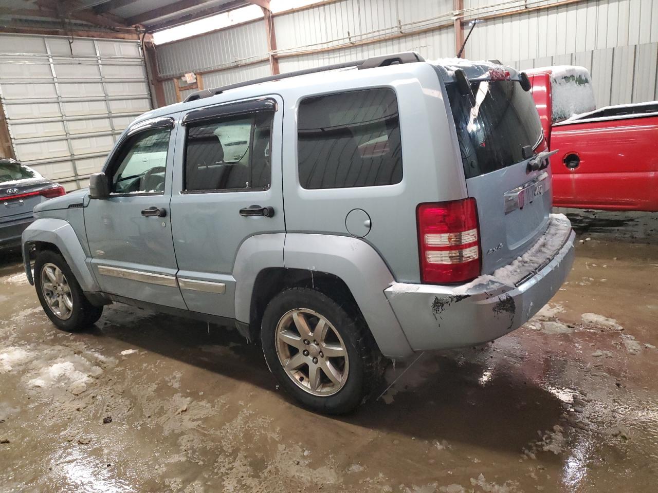 2012 Jeep Liberty (North America) - Image 2