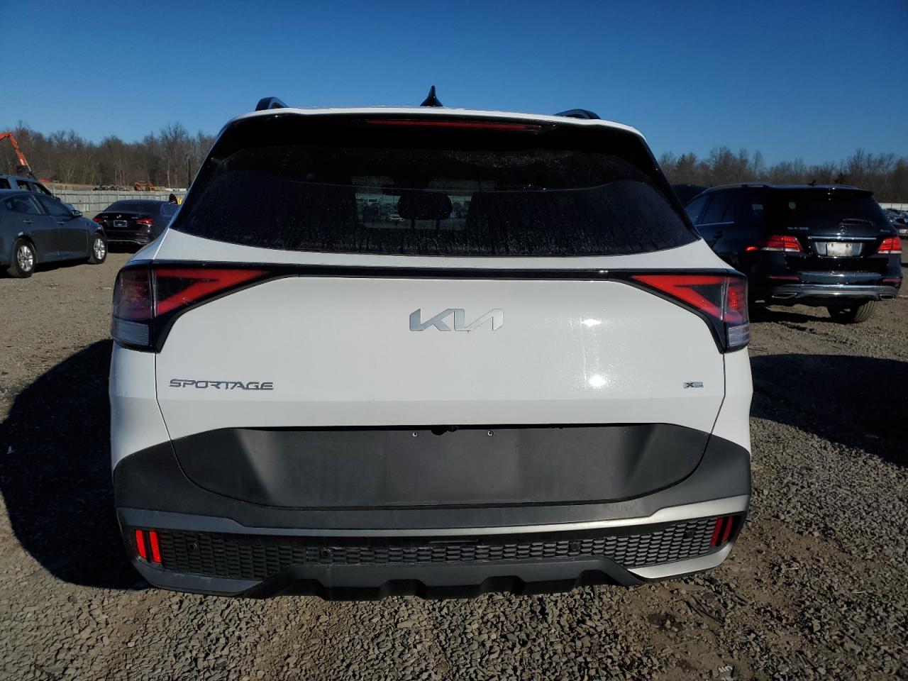 2024 Kia Sportage - Image 6