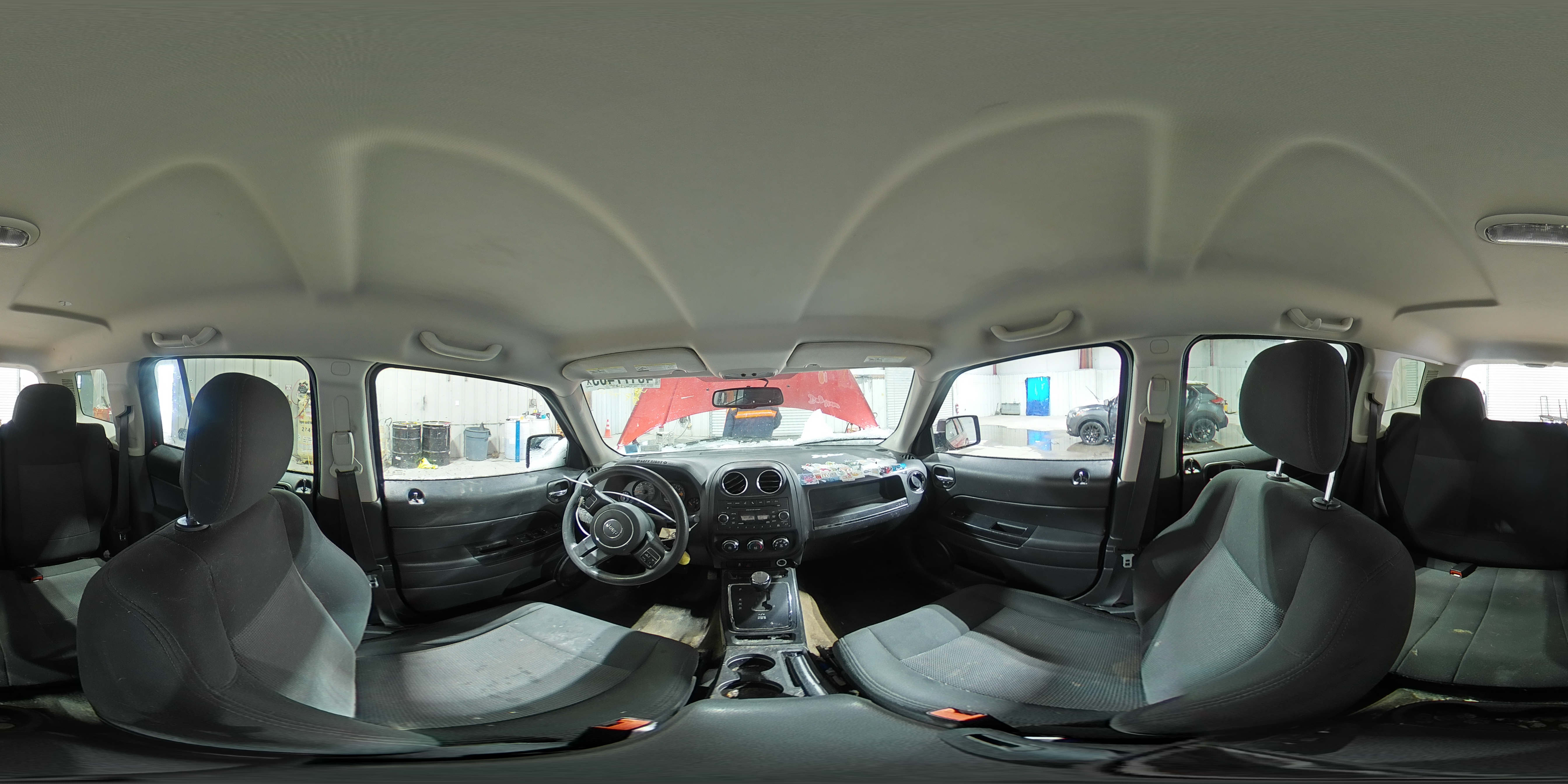 2016 Jeep Liberty (Patriot) - Image 15