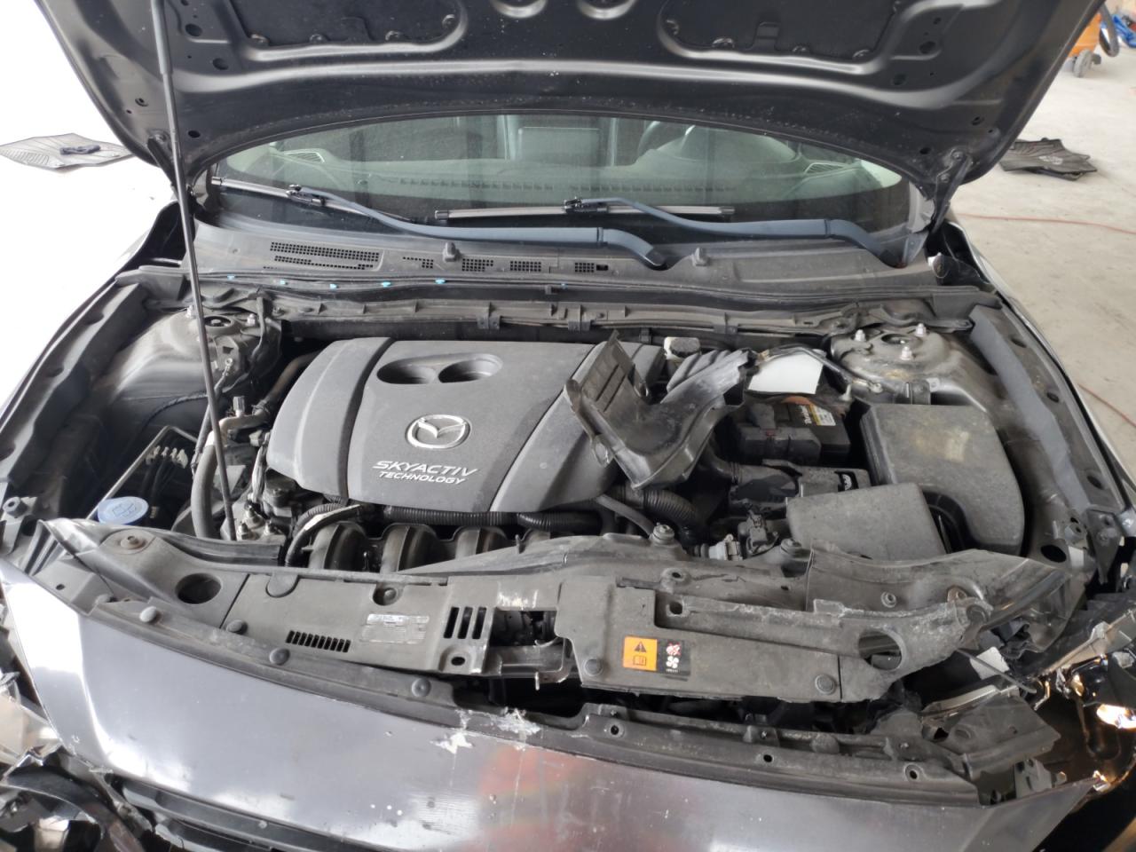 2018 Mazda 3 - Image 11