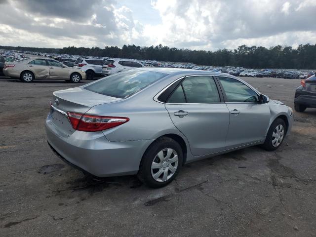  TOYOTA CAMRY 2015 Серебристый