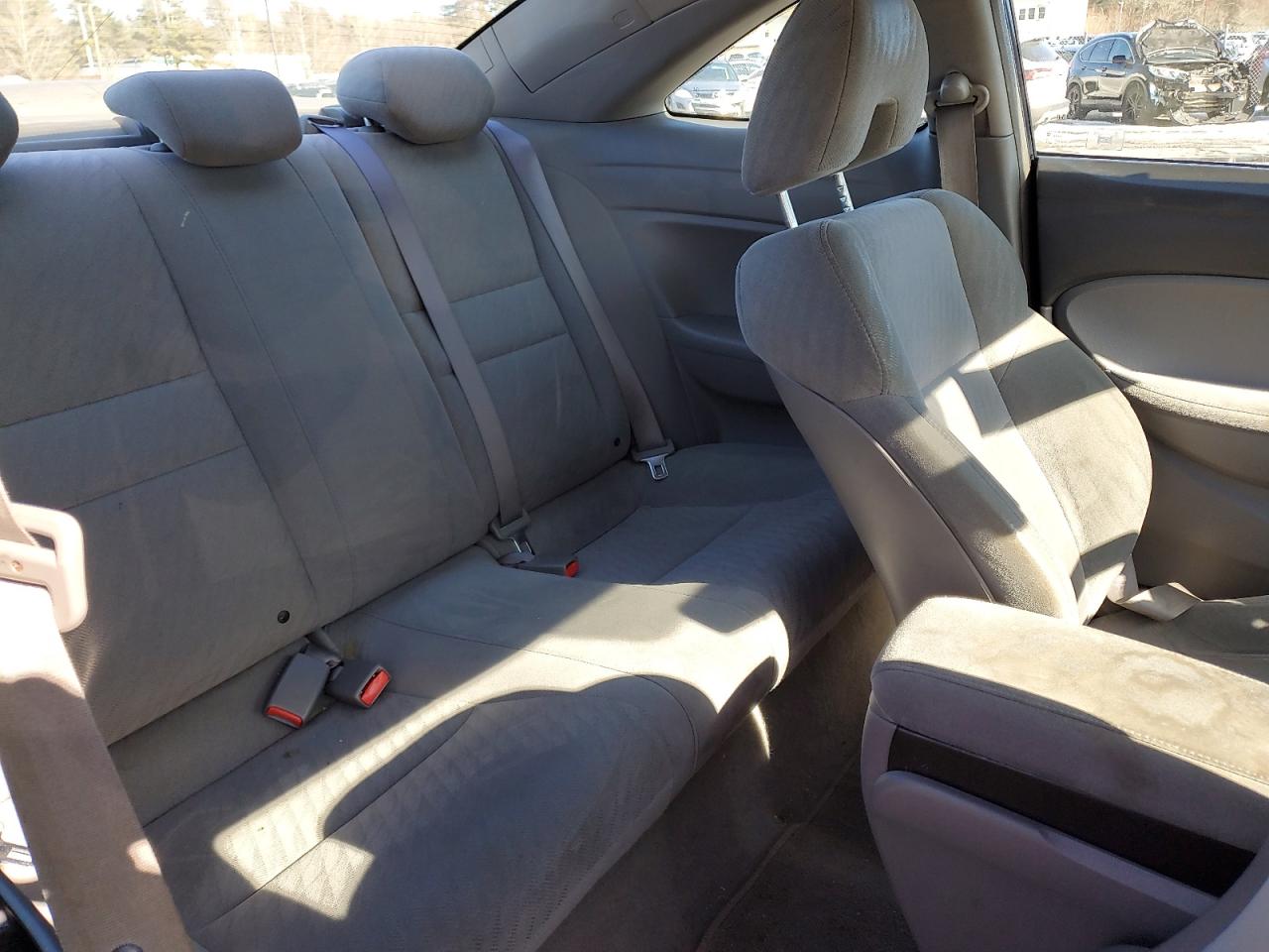 2011 Honda Civic - Image 10