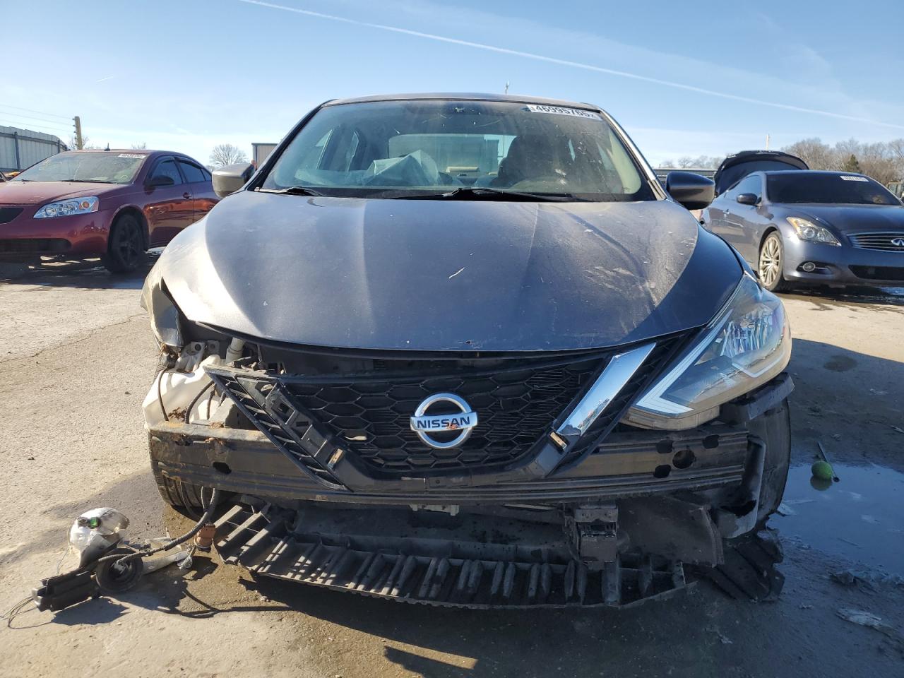2019 Nissan Sentra - Image 5