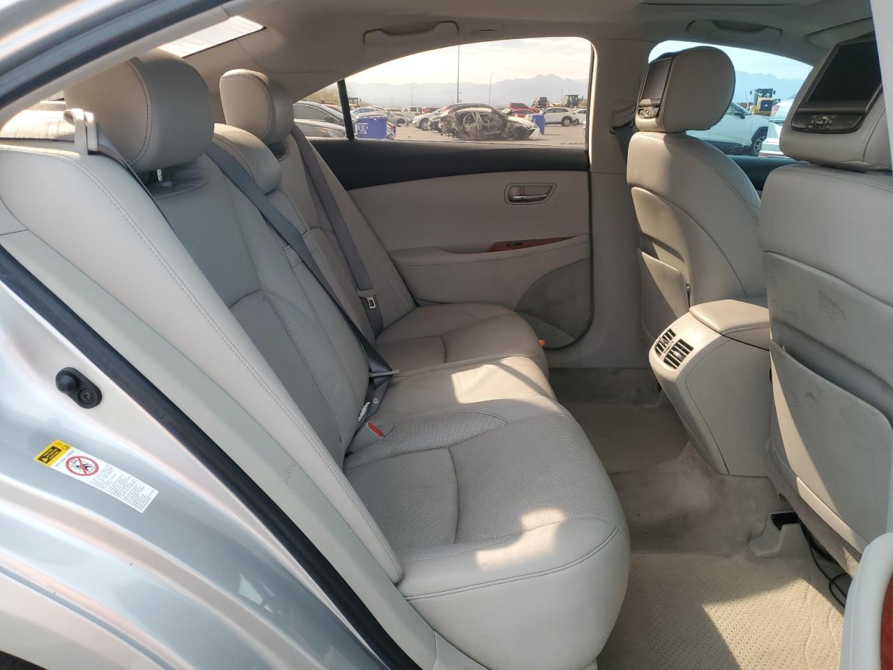 2008 Lexus ES - Image 10